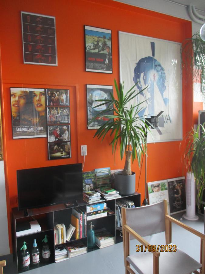 Studio Orange Cinematic 59 ชาร์เลอวิลล์-เมซิแยร์ ภายนอก รูปภาพ
